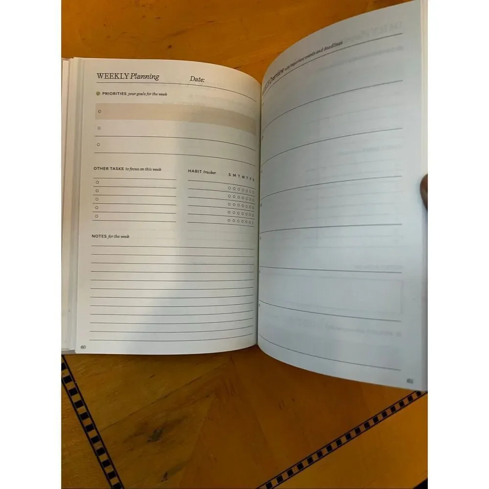New! Papier Start Fresh Every Day Productivity Planner